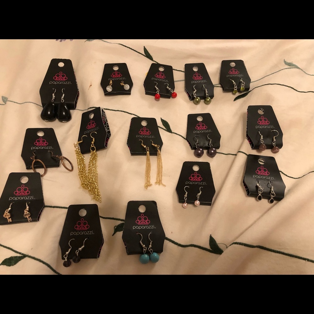 15 sets of earrings